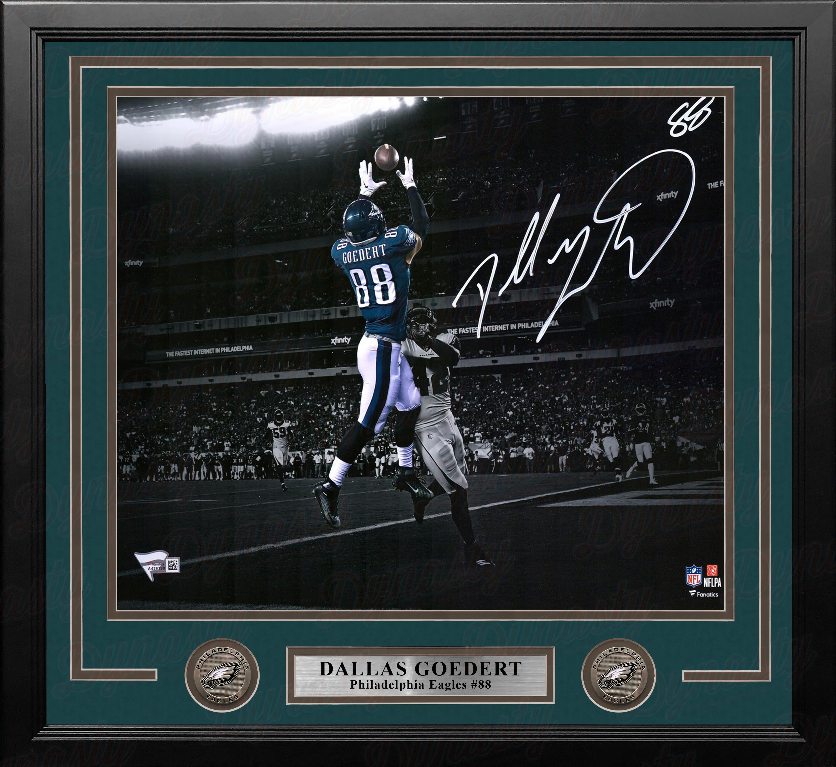 Dallas Goedert Blackout TD Philadelphia Eagles Autographed 11x14 Framed Photo - Fanatics Authenticated
