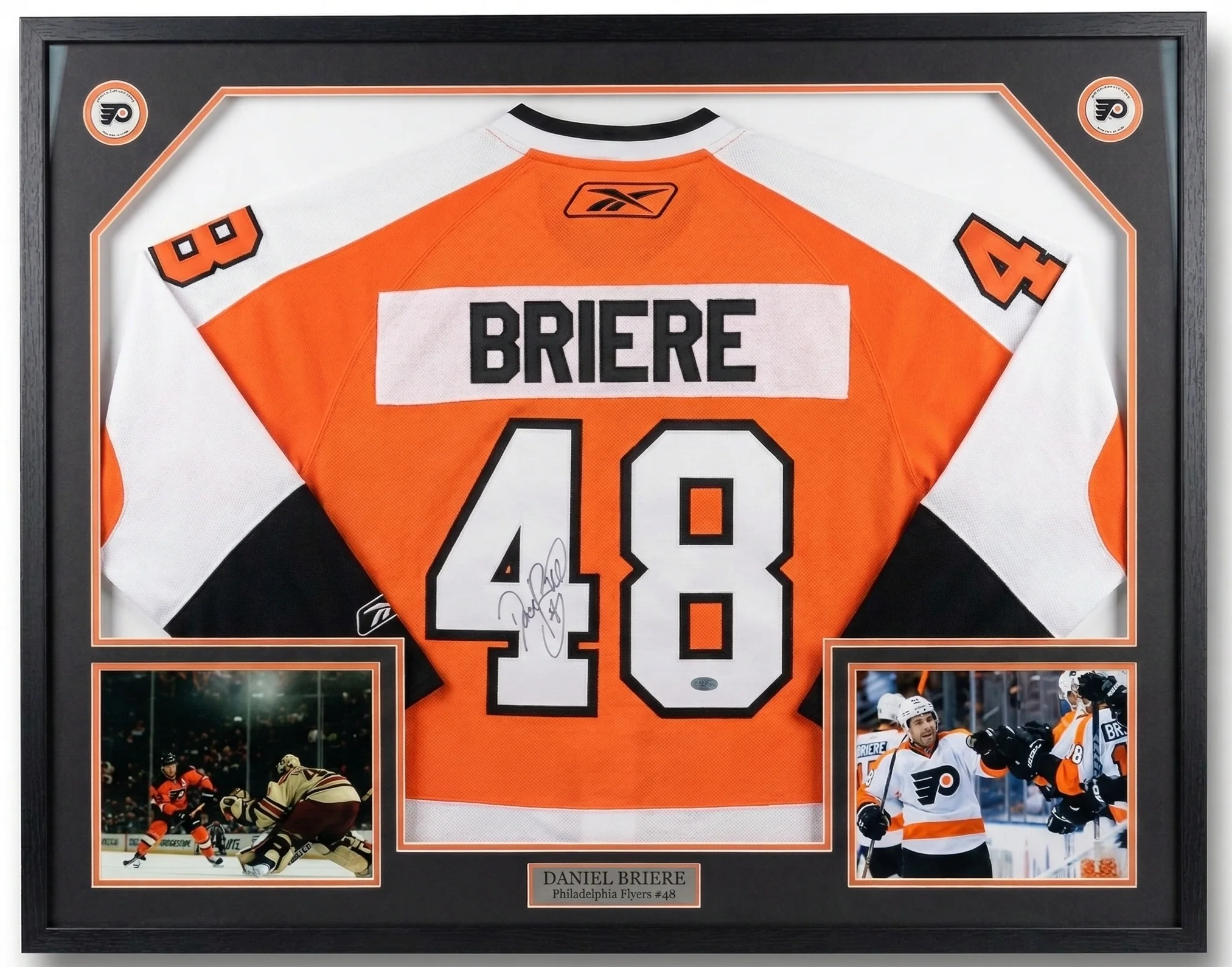 Daniel Briere Philadelphia Flyers Autographed Framed Hockey Jersey