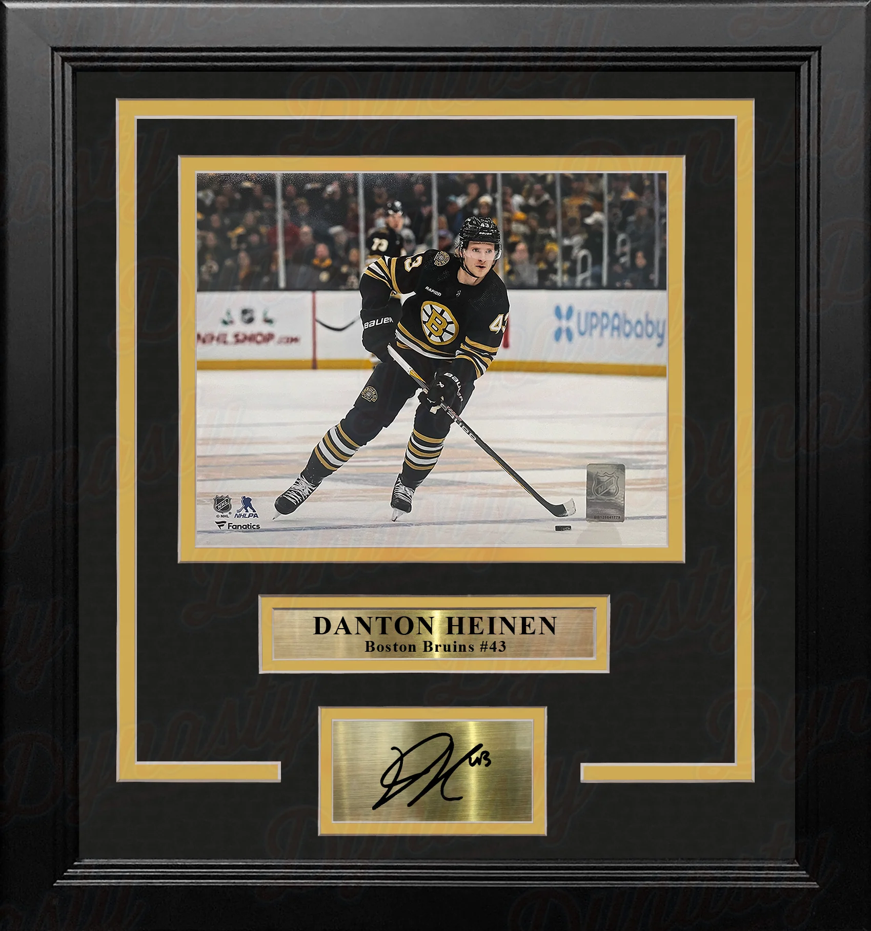 Danton Heinen in Action Boston Bruins 8" x 10" Framed Hockey Photo with Engraved Autograph - Image 2