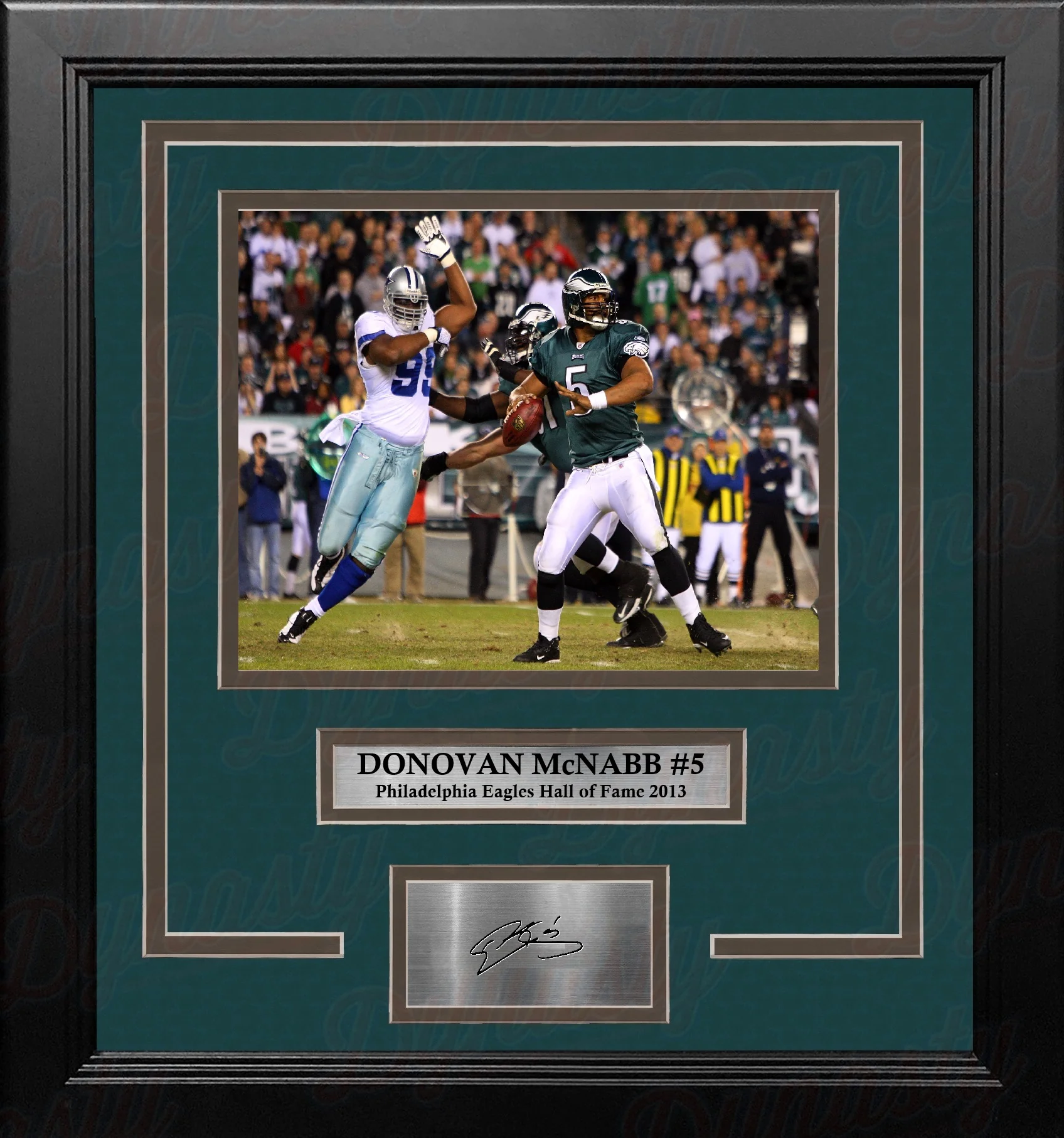 Donovan McNabb v. Cowboys Philadelphia Eagles 8x10 Framed Photo with Engraved Autograph