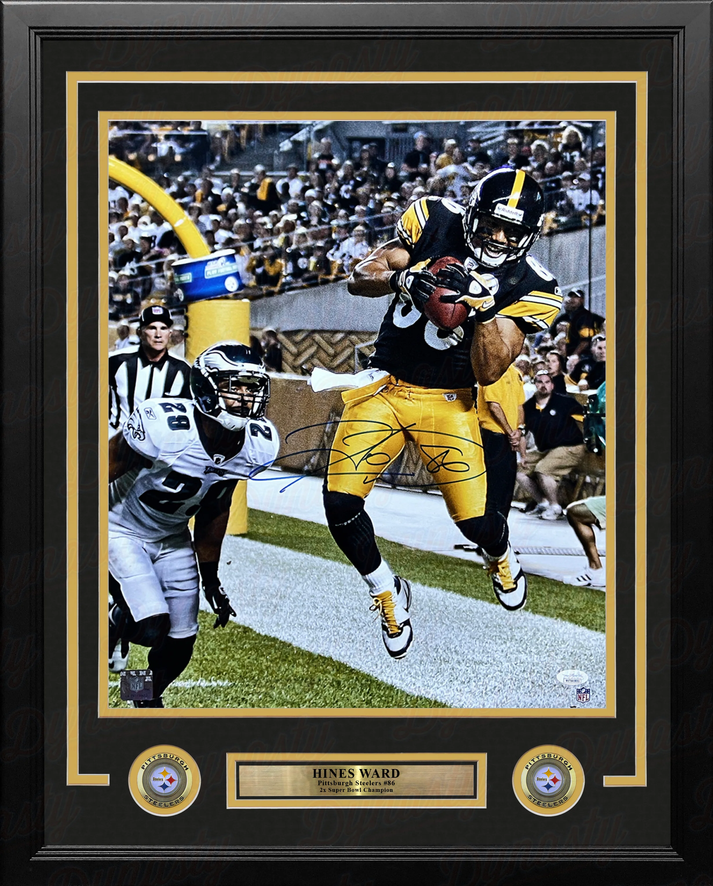 Hines Ward Leaping Touchdown Pittsburgh Steelers Autographed 16" x 20" Framed Football Photo