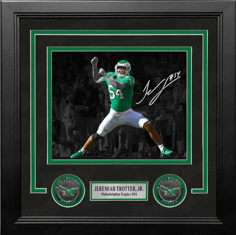 Jeremiah Trotter, Jr. Blackout Philadelphia Eagles Autographed 8" x 10" Framed Football Photo - Image 2
