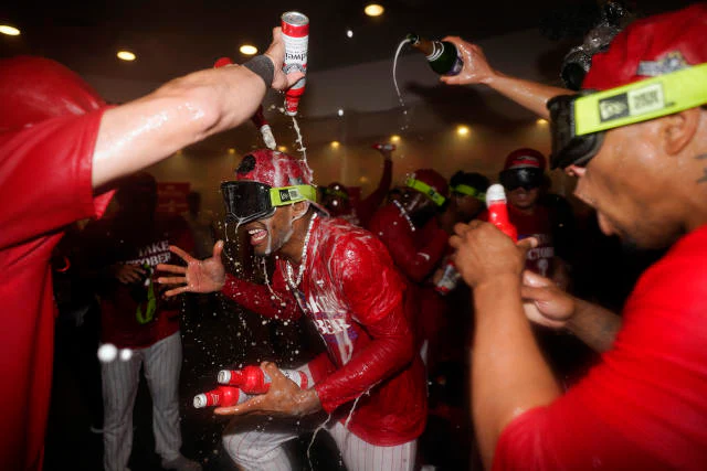 Johan Rojas Philadelphia Phillies Locker Room Celebration Goggles - Image 3
