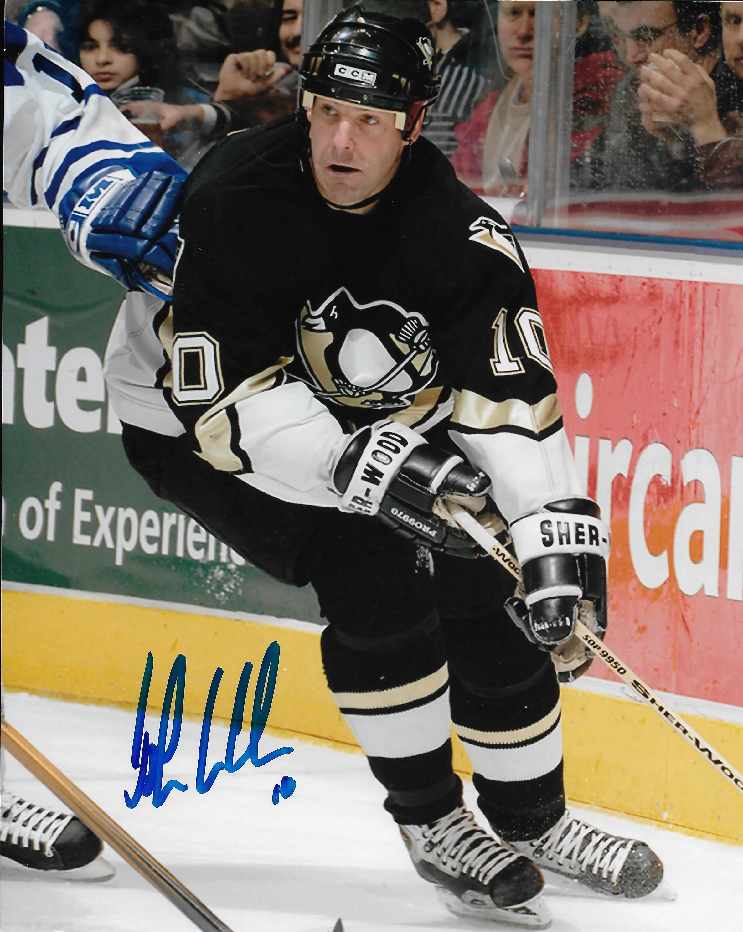 John LeClair in Action Pittsburgh Penguins Autographed 8" x 10" Hockey Photo