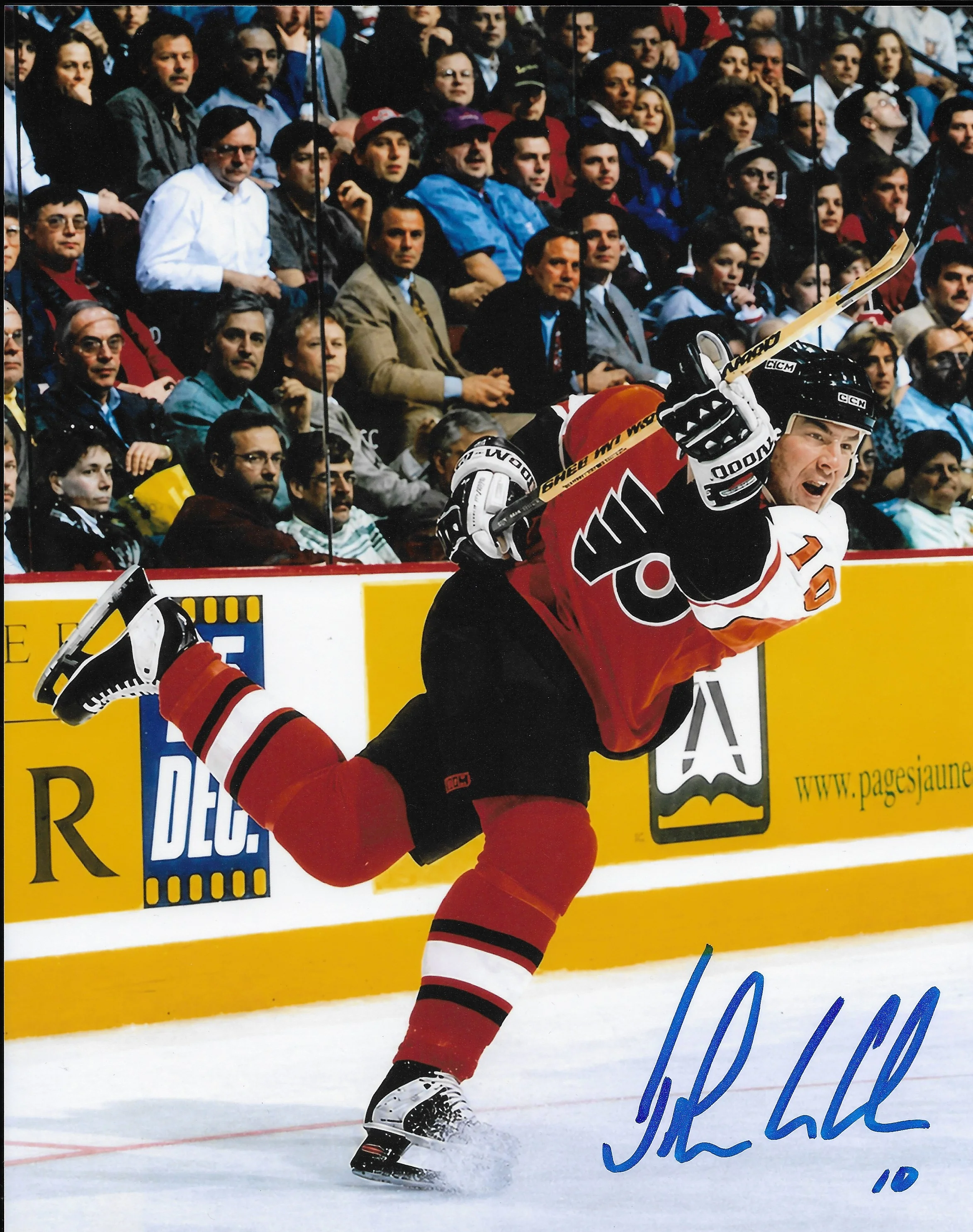 John LeClair Slapshot Philadelphia Flyers Autographed 11" x 14" Hockey Photo