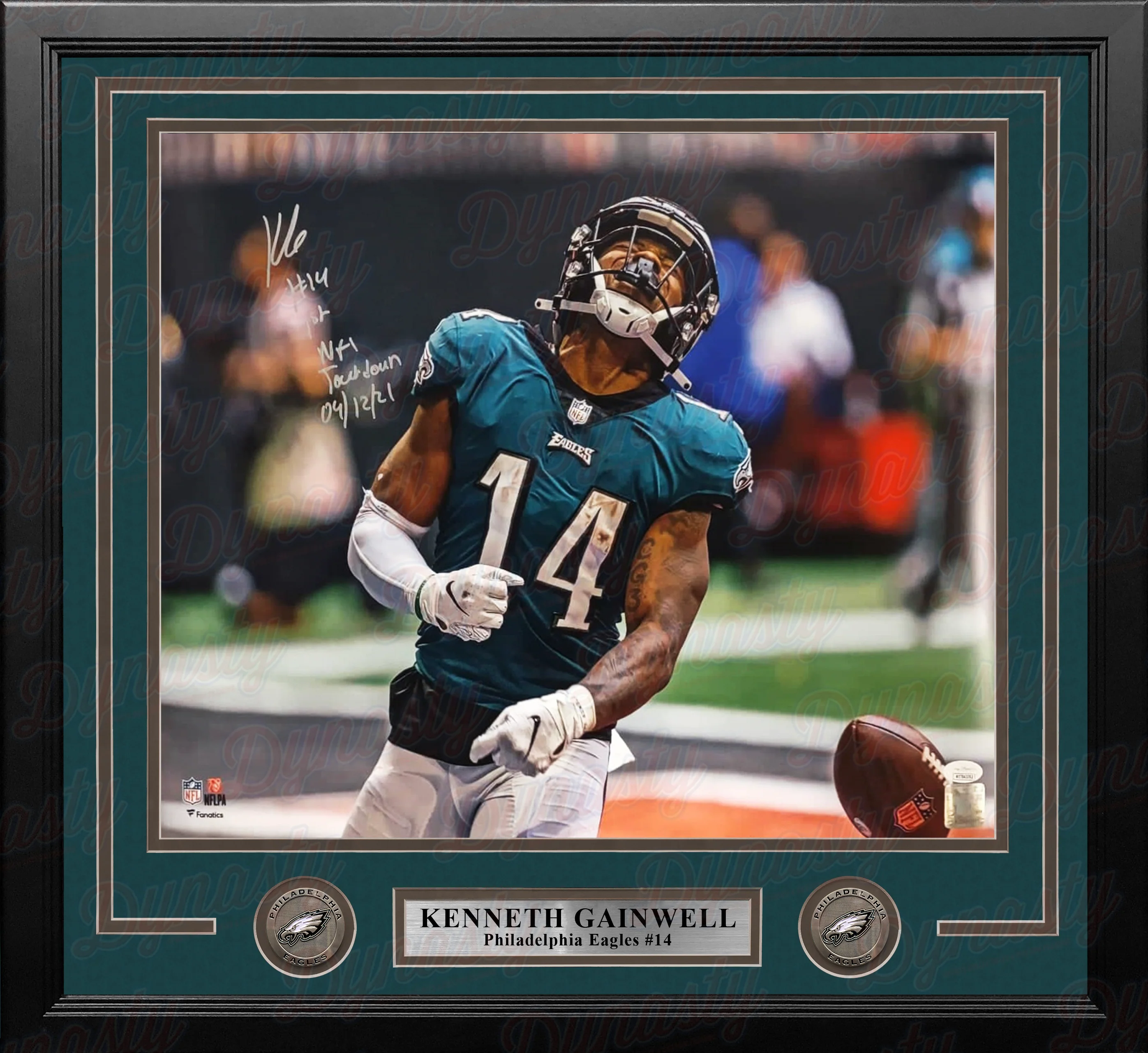 Kenneth Gainwell First Touchdown Philadelphia Eagles Autographed Framed Photo - JSA Authenticated - Image 3