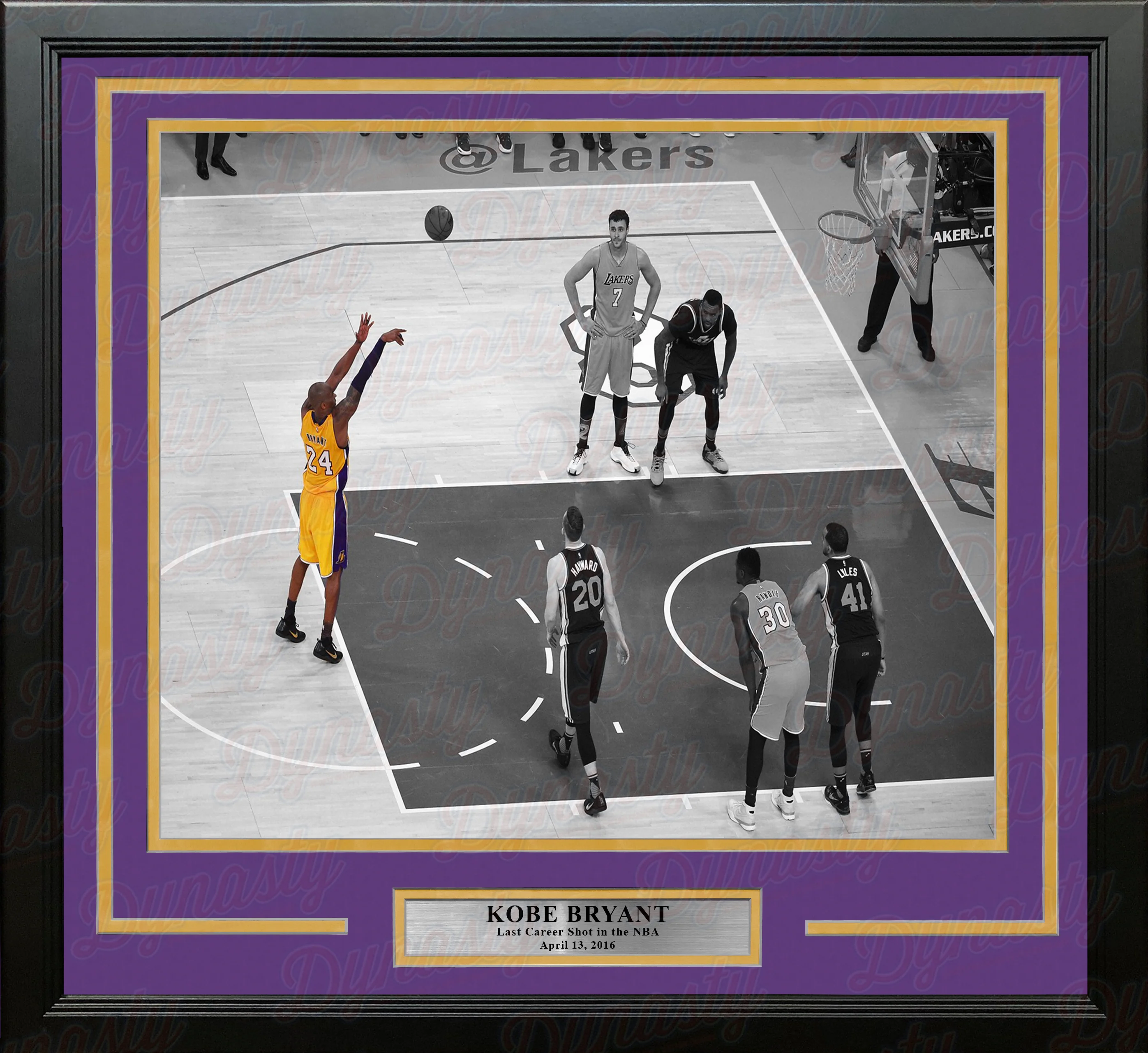 Kobe Bryant's Last Career Shot Los Angeles Lakers Framed Basketball Photo - Image 2