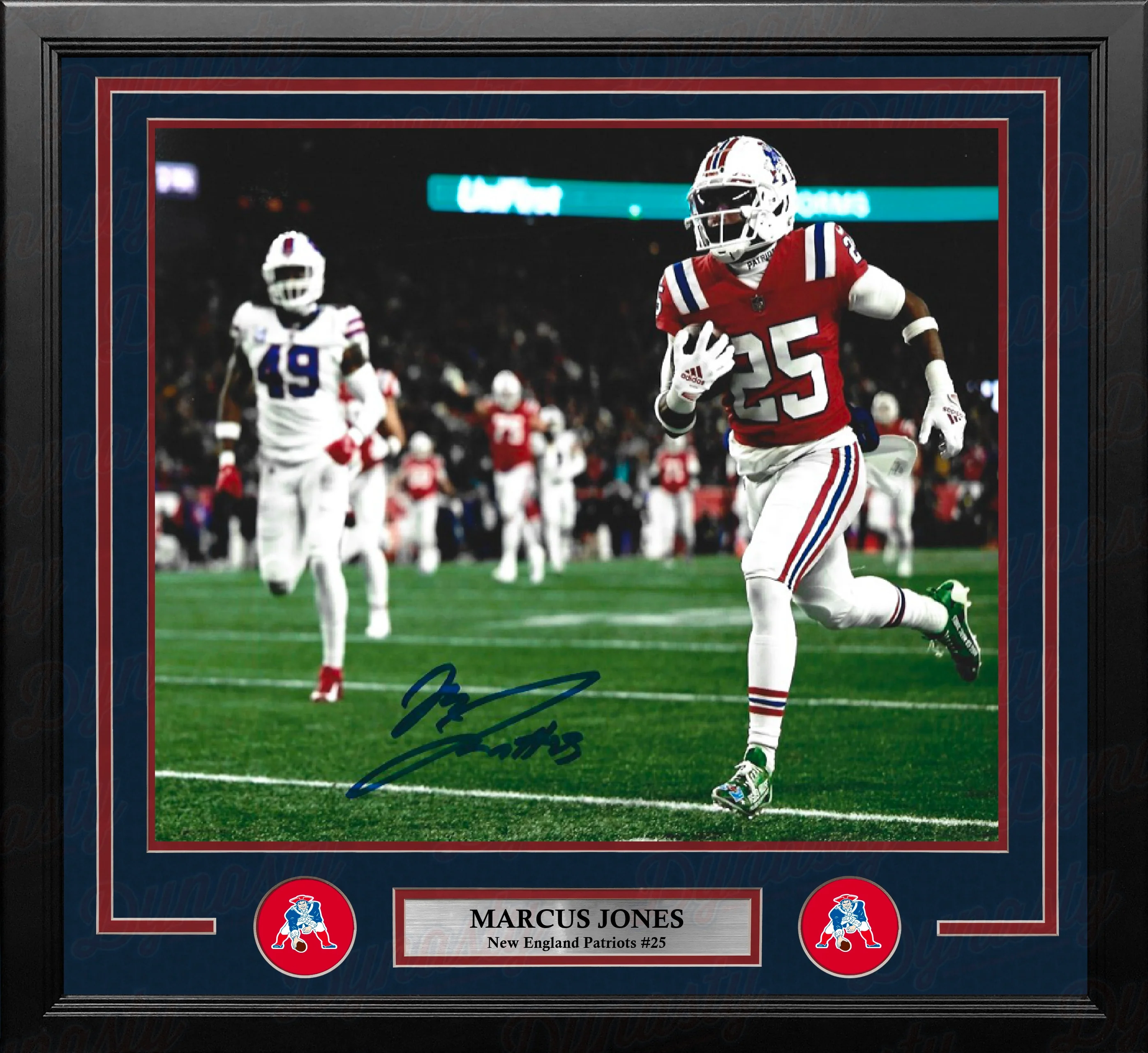 Marcus Jones New England Patriots Signed 11" x 14" Pick 6 Framed Photo