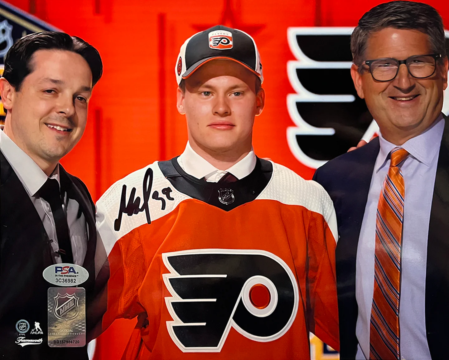 Matvei Michkov 2023 NHL Draft Philadelphia Flyers Autographed 11" x 14" Hockey Photo - Image 2