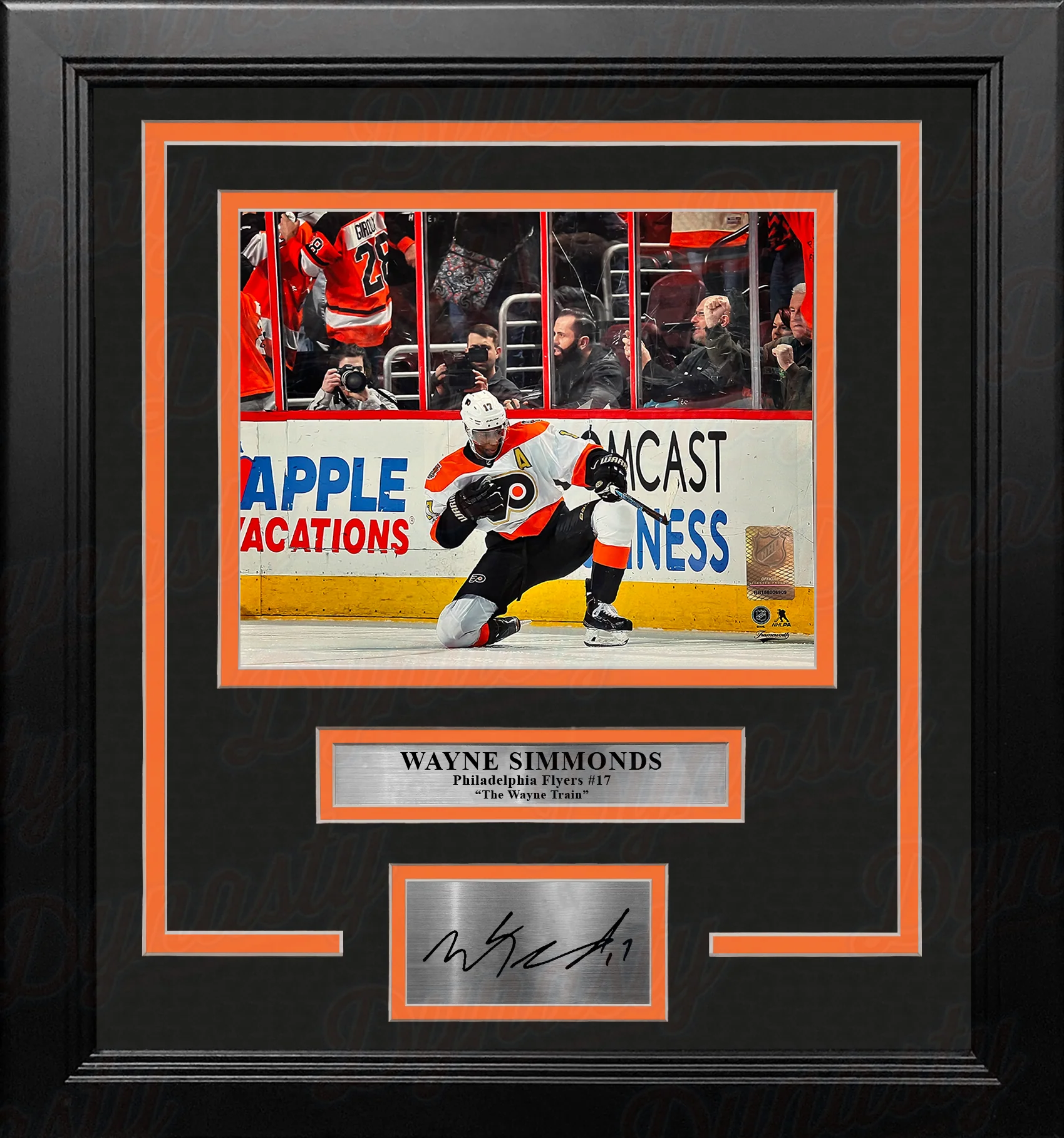 Wayne Simmonds Fist Pump Philadelphia Flyers 8" x 10" Framed Hockey Photo with Engraved Autograph - Image 2
